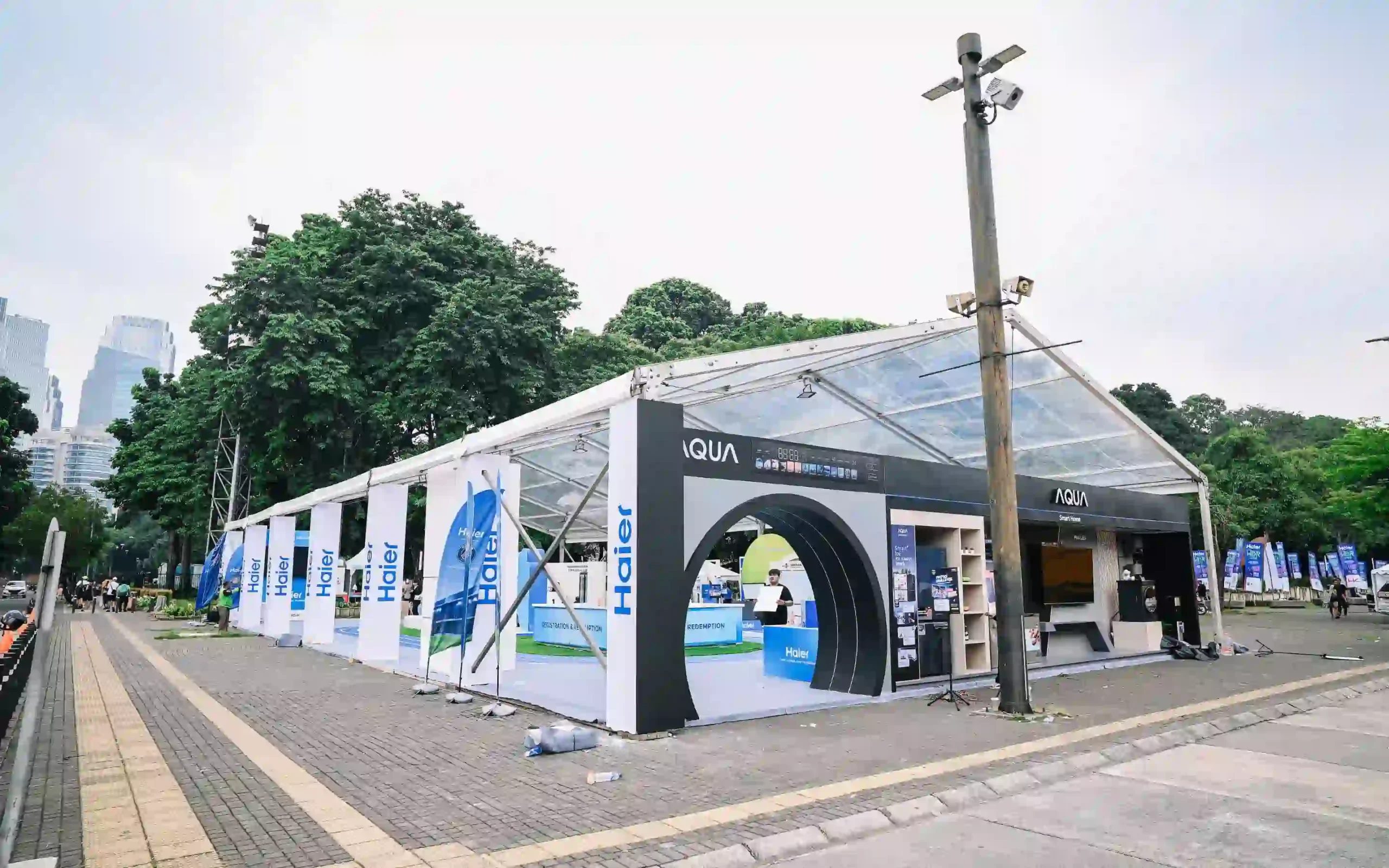 Roder tent setup for AQUA Haier Women Day Run
